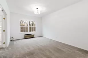 5301 Richmond Rd, West Milford, NJ 07480 - Photo 9