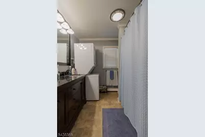 53A Broad St, Flemington, NJ 08822 - Photo 9