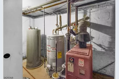 78 Hastings Ave, Nutley, NJ 07110 - Photo 23