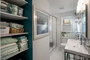 18 Barker Ave, Hawthorne, NJ 07506 - Photo 9