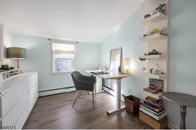 18 Barker Ave, Hawthorne, NJ 07506 - Photo 15