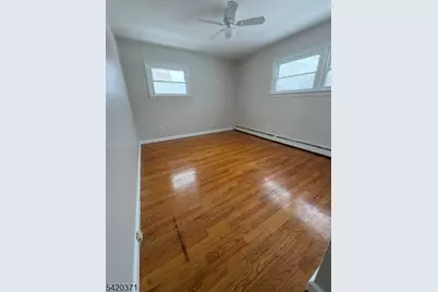 35 Carey Ave #19, Butler, NJ 07405 - Photo 5