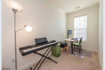 5211 Veterans Dr, Rockaway Township, NJ 07866 - Photo 7