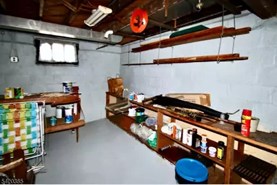 39-23 Van Duren Ave, Fair Lawn, NJ 07410 - Photo 15