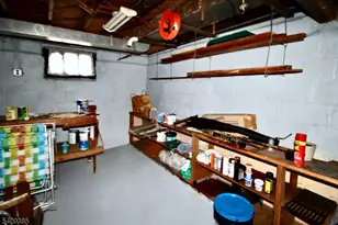 39-23 Van Duren Ave, Fair Lawn, NJ 07410 - Photo 15