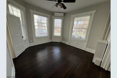 100 Elm St #1, Montclair, NJ 07042 - Photo 11