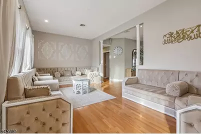 28 George St, Saddle Brook Township, NJ 07663 - Photo 3