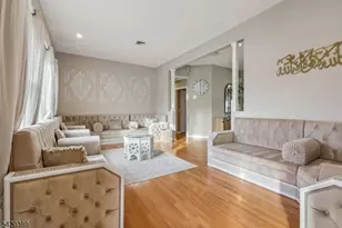 28 George St, Saddle Brook Township, NJ 07663 - Photo 3