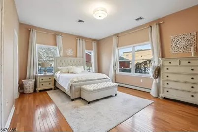 28 George St, Saddle Brook Township, NJ 07663 - Photo 15