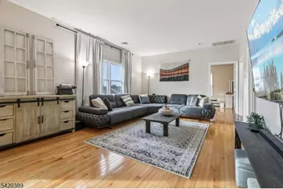 28 George St, Saddle Brook Township, NJ 07663 - Photo 25