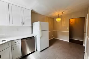 38 Deanna Dr, Hillsborough Township, NJ 08844 - Photo 5