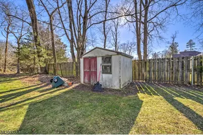 181 E Pleasant Grove Rd, Jackson, NJ 08527 - Photo 27