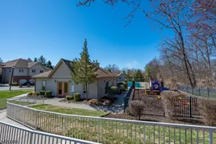 51 Sunrise Dr, Hanover Township, NJ 07981 - Photo 27