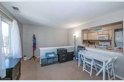 51 Sunrise Dr, Hanover Township, NJ 07981 - Photo 3