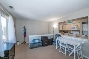 51 Sunrise Dr, Hanover Township, NJ 07981 - Photo 3