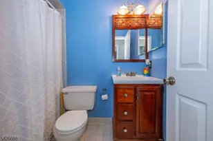 51 Sunrise Dr, Hanover Township, NJ 07981 - Photo 19