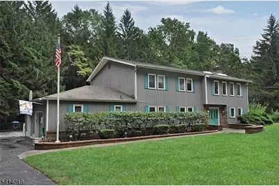 181 Center Grove Rd, Randolph Township, NJ 07869 - Photo 1