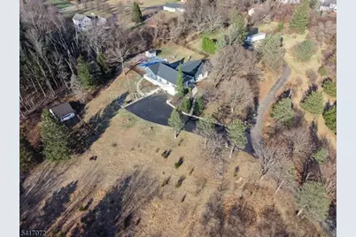 2 Rossi Dr, Clinton Township, NJ 08809 - Photo 11