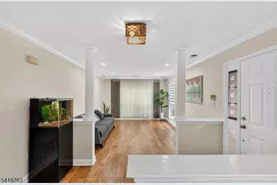 307 Hannah Way, Bridgewater, NJ 08807 - Photo 9