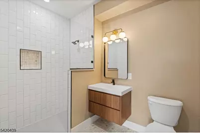 21 Lincoln Park #100, Newark, NJ 07102 - Photo 7