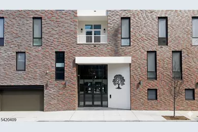 21 Lincoln Park #100, Newark, NJ 07102 - Photo 15