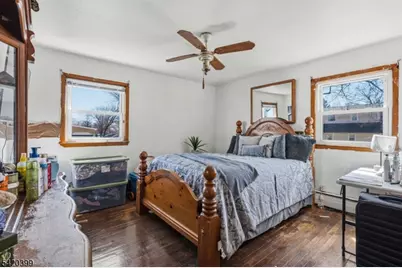 310 Cristiani St, Roselle, NJ 07203 - Photo 13