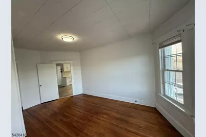 234 Christine St #2F, Elizabeth, NJ 07202 - Photo 5