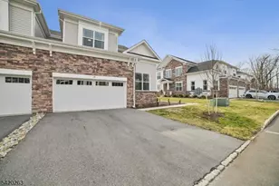 25 Stone Ct, Morris Township, NJ 07960 - Photo 3