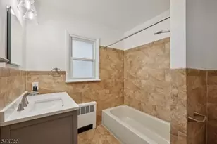 33 N Willow St, Montclair, NJ 07042 - Photo 9