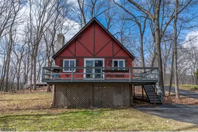 31 Plum Tree Rd, Vernon, NJ 07462 - Photo 1