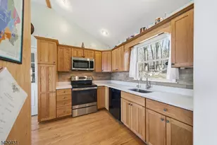 51 Lakeside Dr, Vernon, NJ 07422 - Photo 17