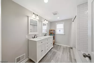 51 Lakeside Dr, Vernon, NJ 07422 - Photo 25