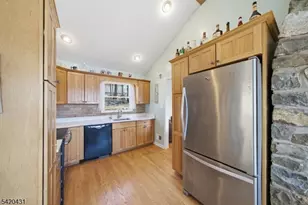 51 Lakeside Dr, Vernon, NJ 07422 - Photo 19