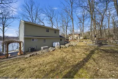 51 Lakeside Dr, Vernon, NJ 07422 - Photo 31