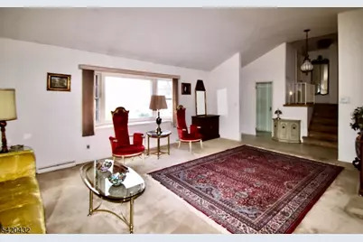 5-22 Dorothy St, Fair Lawn, NJ 07410 - Photo 3
