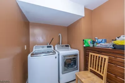 28 Highland St, Paterson, NJ 07524 - Photo 29