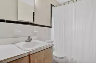 29 Nokomis Ave, Parsippany, NJ 07034 - Photo 11