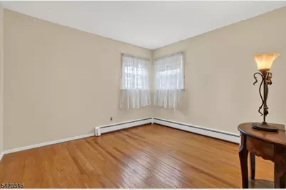 29 Nokomis Ave, Parsippany, NJ 07034 - Photo 9