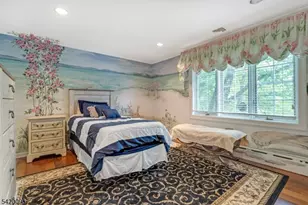 787 Peach Tree Ln, Franklin Lakes, NJ 07417 - Photo 19