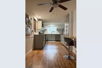 18 Onteora Rd, Vernon, NJ 07422 - Photo 5