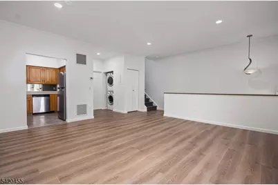 52 C E Black Well St, Dover, NJ 07801 - Photo 7