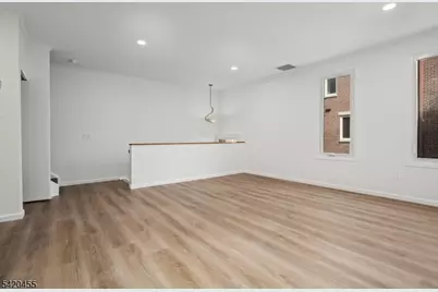 52 C E Black Well St, Dover, NJ 07801 - Photo 5