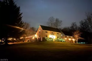 2 Schoolhouse Ln, Tewksbury Township, NJ 08833 - Photo 47