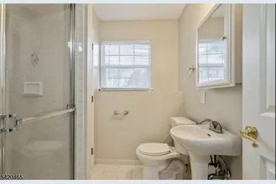 12 Oak Point Dr, Hamburg, NJ 07419 - Photo 29