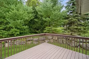 12 Oak Point Dr, Hamburg, NJ 07419 - Photo 31