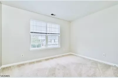 12 Oak Point Dr, Hamburg, NJ 07419 - Photo 15