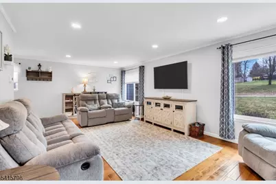 40 Blossom Rd, Hampton Boro, NJ 08827 - Photo 5