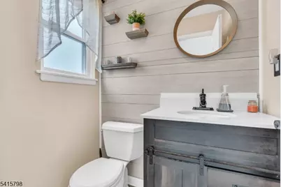 40 Blossom Rd, Hampton Boro, NJ 08827 - Photo 17