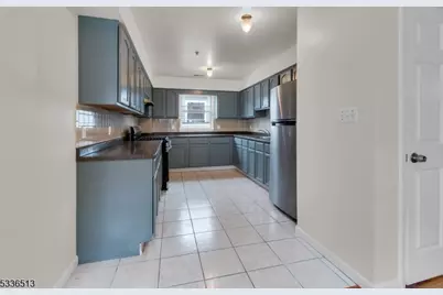 58 1st St #2, Newark, NJ 07107 - Photo 3