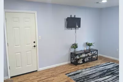 544 Court St, Elizabeth, NJ 07206 - Photo 3